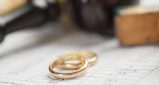 two weddings rings symbolizing divorce